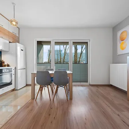 Rentplanet - Apartament Rakow *